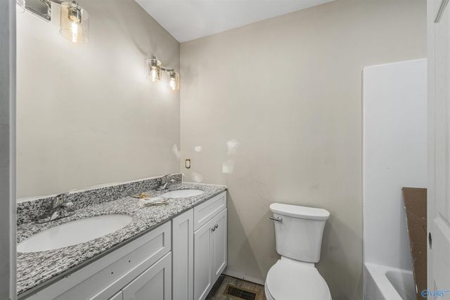 1410 Godfrey Avenue NE, Fort Payne, AL 35967