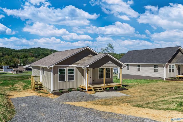 1410 Godfrey Avenue NE, Fort Payne, AL 35967