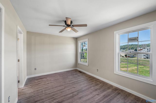 1410 Godfrey Avenue NE, Fort Payne, AL 35967