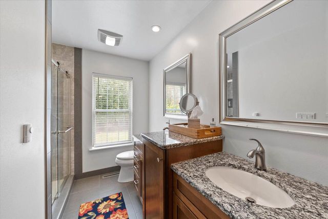 1755 Laura LANE, Port Washington, WI 53074