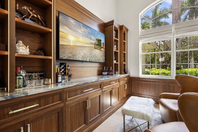 2480 Poinciana Lane, Weston, FL 33327