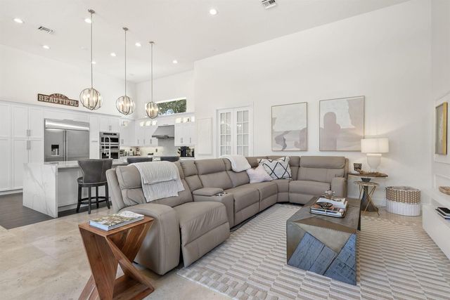 2480 Poinciana Lane, Weston, FL 33327