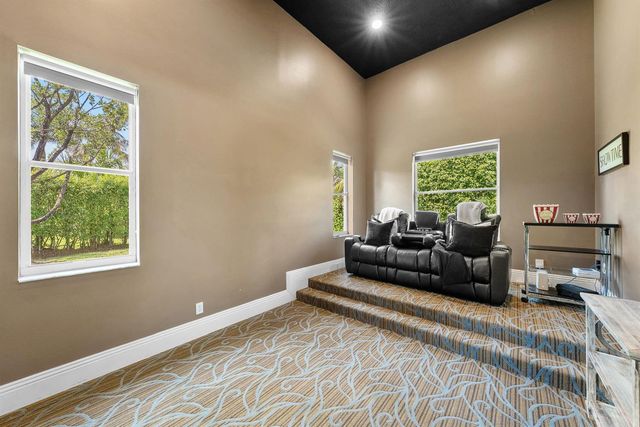 2480 Poinciana Lane, Weston, FL 33327