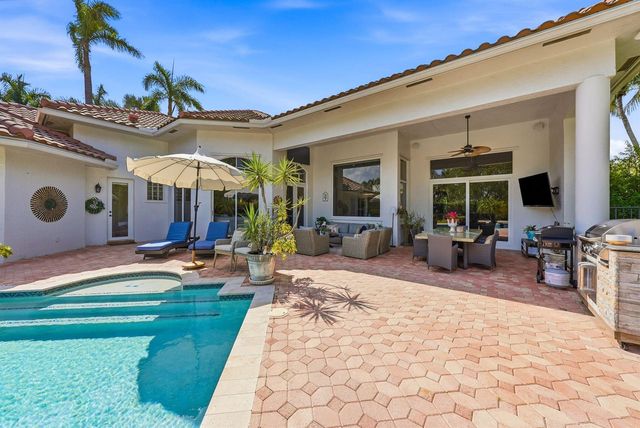 2480 Poinciana Lane, Weston, FL 33327