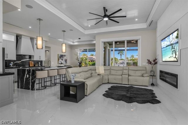 1829 Savona PKWY, Cape Coral, FL 33904