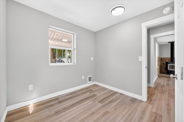 2917 N Nelson St, Spokane, WA 99207