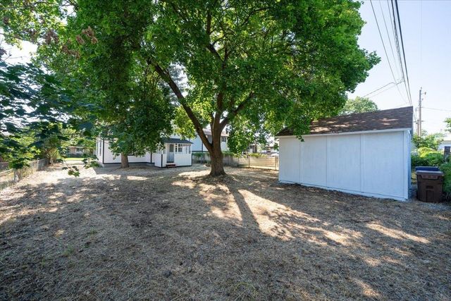 2917 N Nelson St, Spokane, WA 99207