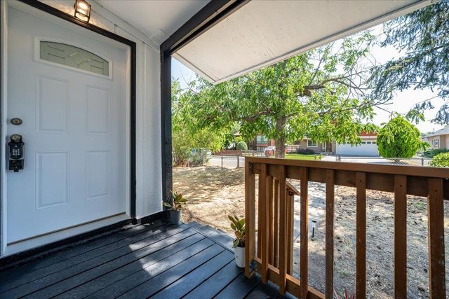 2917 N Nelson St, Spokane, WA 99207