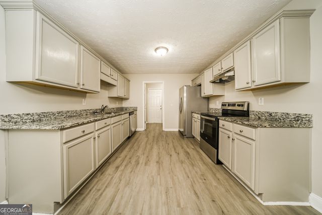 1577 Keystone Drive, Conley, GA 30288