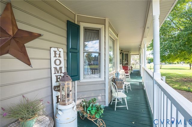9018 Basswood Dr, New Kent, VA 23141