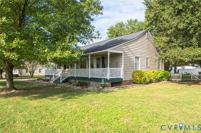 9018 Basswood Dr, New Kent, VA 23141
