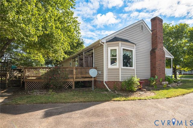 9018 Basswood Dr, New Kent, VA 23141