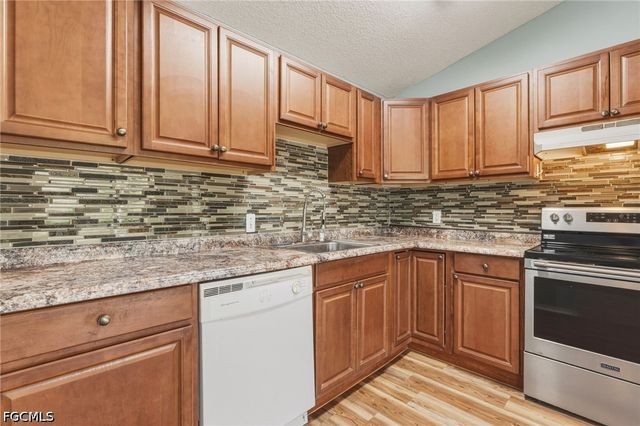 14431 Worthwhile RD, Port Charlotte, FL 33953