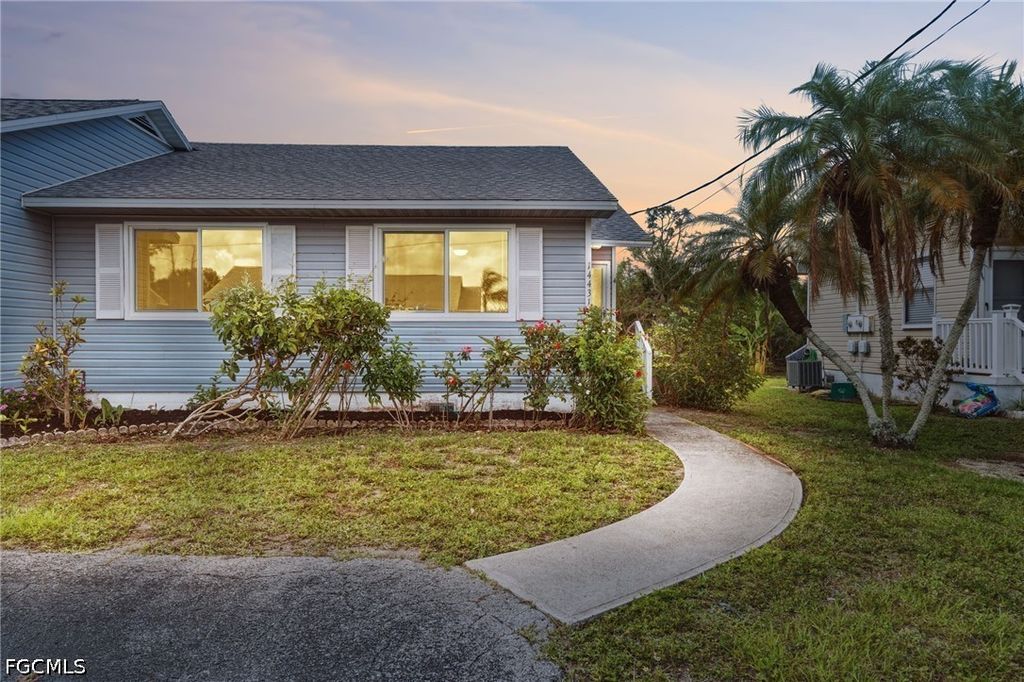 14431 Worthwhile RD, Port Charlotte, FL 33953