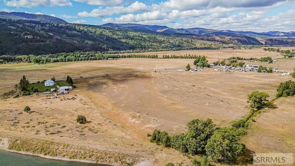 Image 3 of property listing at TBD Swan Valley Hwy, Irwin, ID 83428