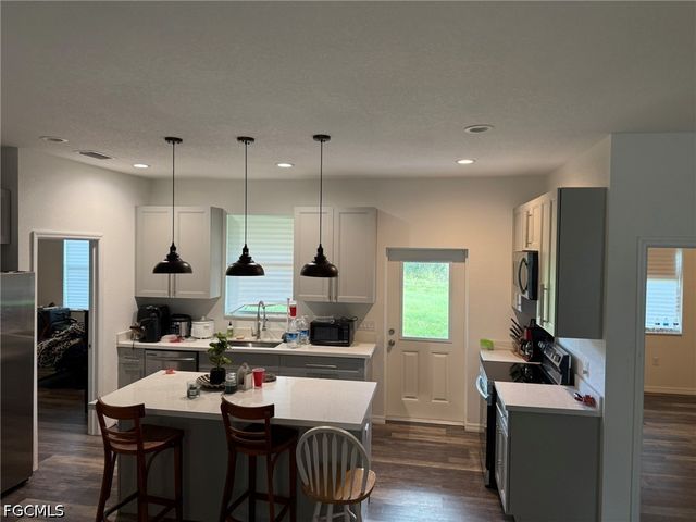 30030 Red Pine RD, Punta Gorda, FL 33982