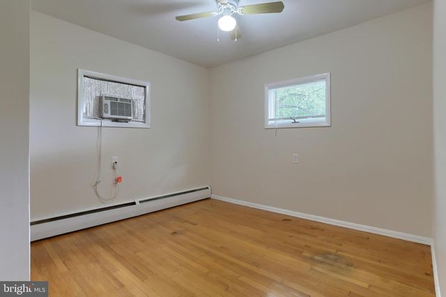 146 MANADA GAP RD, Grantville, PA 17028