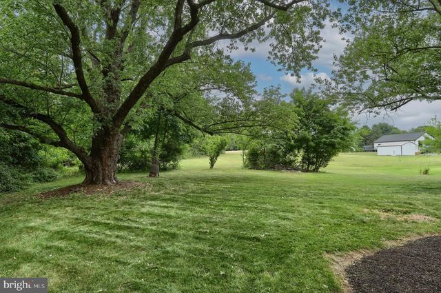 146 MANADA GAP RD, Grantville, PA 17028