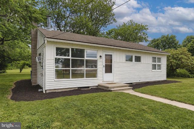 146 MANADA GAP RD, Grantville, PA 17028