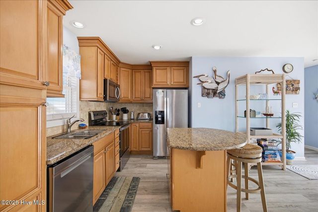 238 Topsail Road, N Topsail Beach, NC 28460