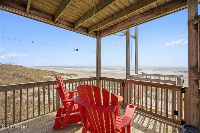 238 Topsail Road, N Topsail Beach, NC 28460