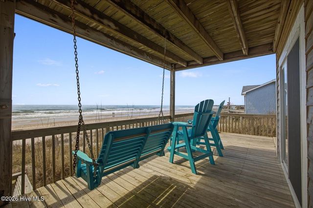 238 Topsail Road, N Topsail Beach, NC 28460