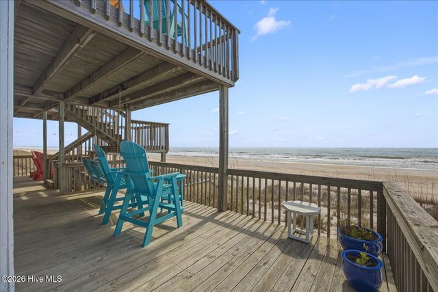 238 Topsail Road, N Topsail Beach, NC 28460