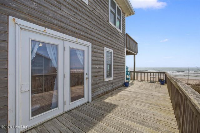 238 Topsail Road, N Topsail Beach, NC 28460