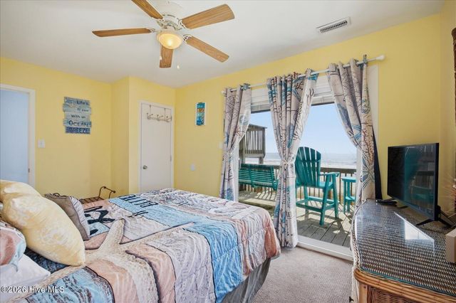 238 Topsail Road, N Topsail Beach, NC 28460