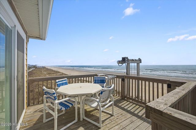 238 Topsail Road, N Topsail Beach, NC 28460