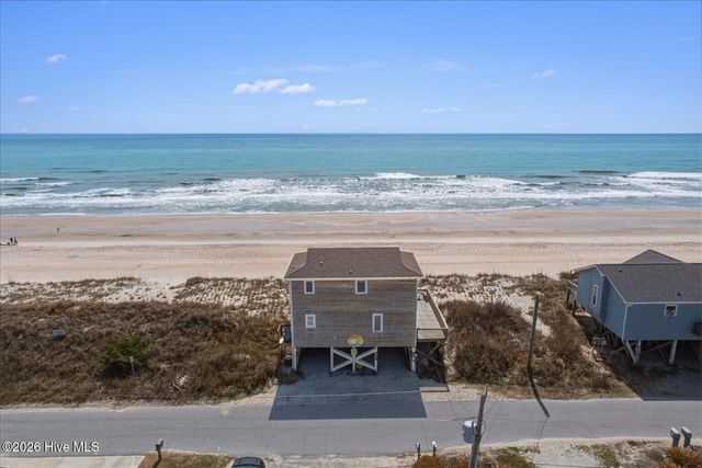 238 Topsail Road, N Topsail Beach, NC 28460