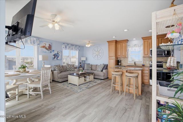 238 Topsail Road, N Topsail Beach, NC 28460