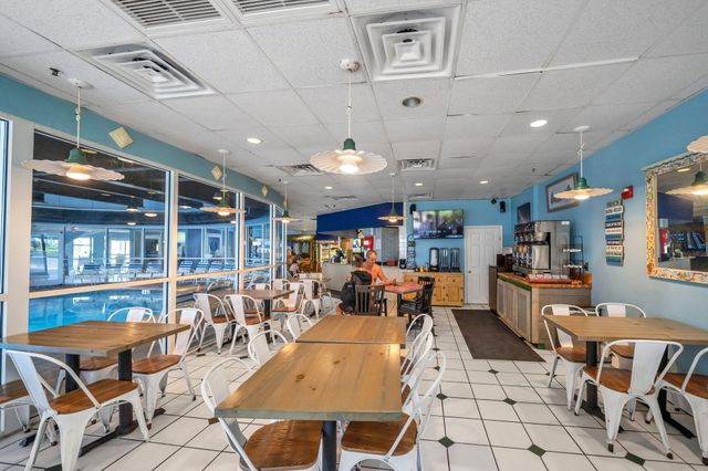 1002 E Highway 98 908, Destin, FL 32541