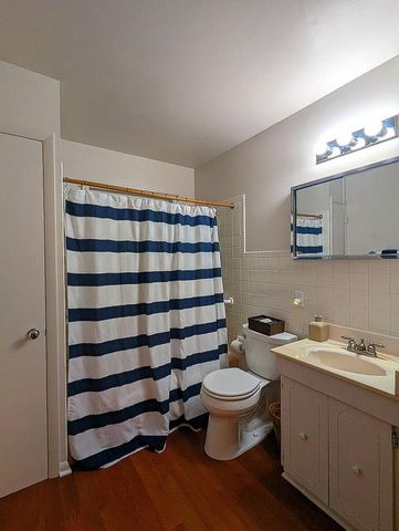 3744 S Sunset DRIVE, Milwaukee, WI 53220
