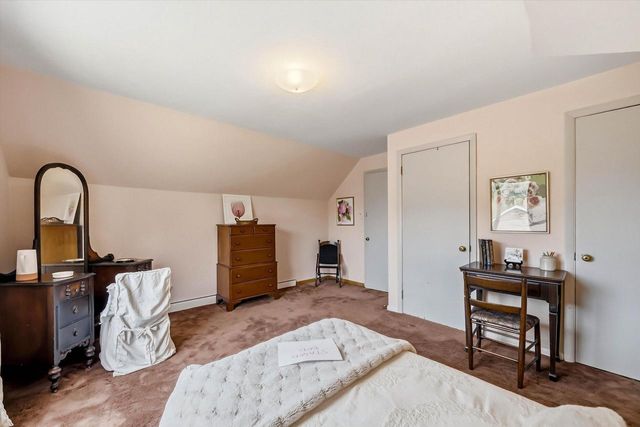 3744 S Sunset DRIVE, Milwaukee, WI 53220