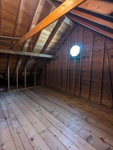 3744 S Sunset DRIVE, Milwaukee, WI 53220