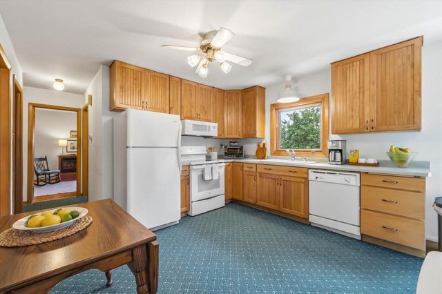 3744 S Sunset DRIVE, Milwaukee, WI 53220