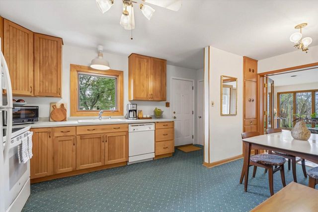 3744 S Sunset DRIVE, Milwaukee, WI 53220