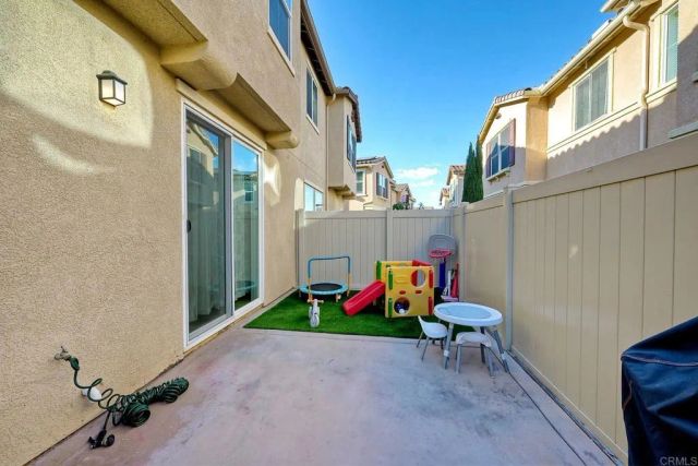 1374 Palo Verde Way, Vista, CA 92083