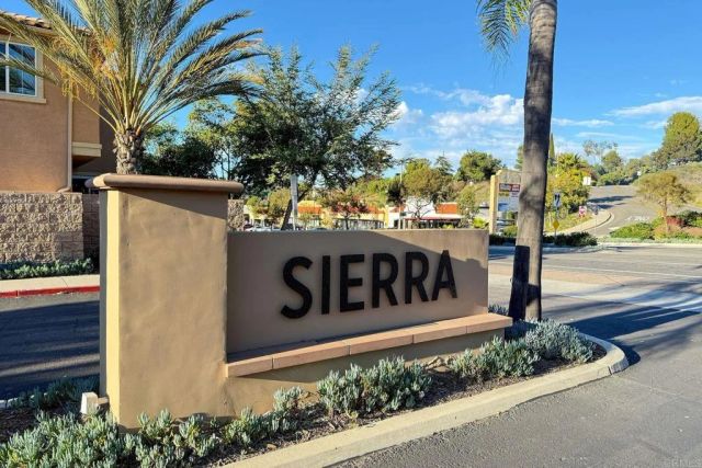 1374 Palo Verde Way, Vista, CA 92083