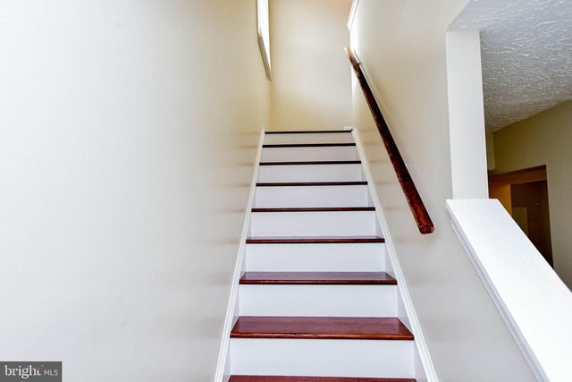 2115 N ANVIL LN, Temple Hills, MD 20748