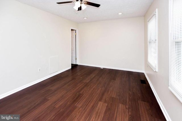 2115 N ANVIL LN, Temple Hills, MD 20748