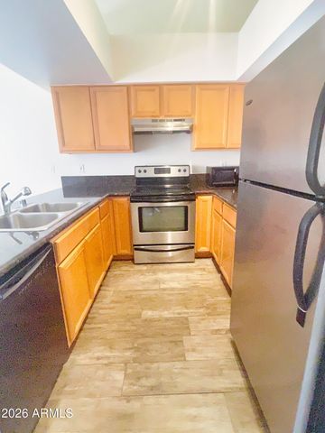 1065 W 1st Street 204, Tempe, AZ 85281