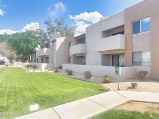 1065 W 1st Street 204, Tempe, AZ 85281
