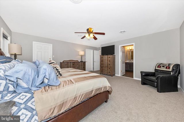 204 OLD ISLAND CT, Walkersville, MD 21793