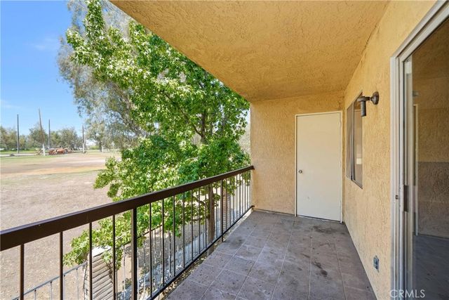 3274 Little Mountain D, San Bernardino, CA 92405
