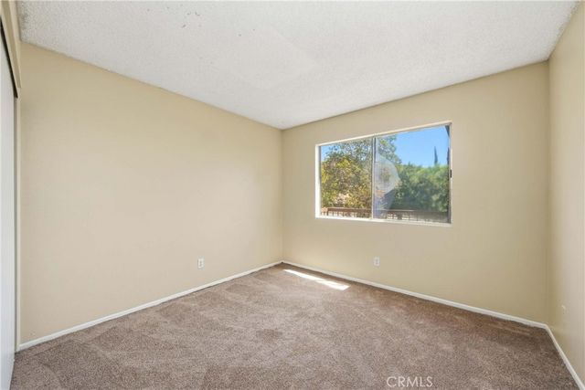 3274 Little Mountain D, San Bernardino, CA 92405