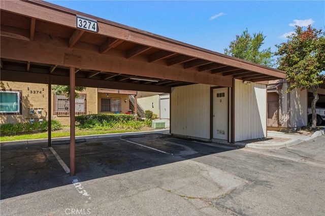 3274 Little Mountain D, San Bernardino, CA 92405