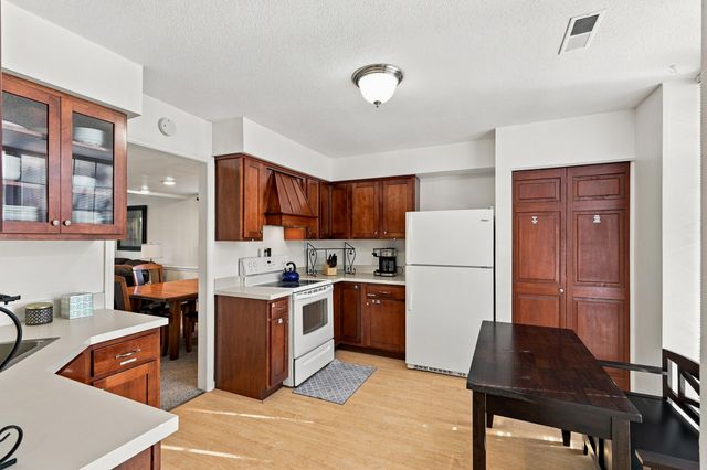 1201 S OLD HWY 63 301, Columbia, MO 65201