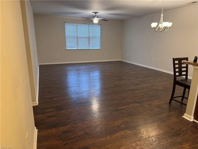 4308 Colindale Rd Apt 206, Chesapeake, VA 23321